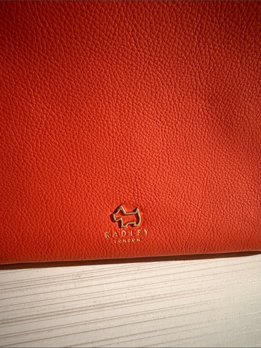 Radley London pockets zip top crossbody bag $ 200 - Picture 3 of 11